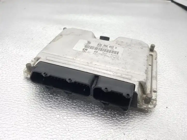 Seat Leon (1M) (1998 - 2006) 036906032H Блок управления двигателем (ECU) — фото 2