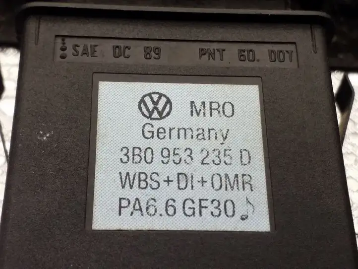 Volkswagen PASSAT B5.5 (2001 - 2005) 3B0953235D Включатель аварийных фонарей — фото 3