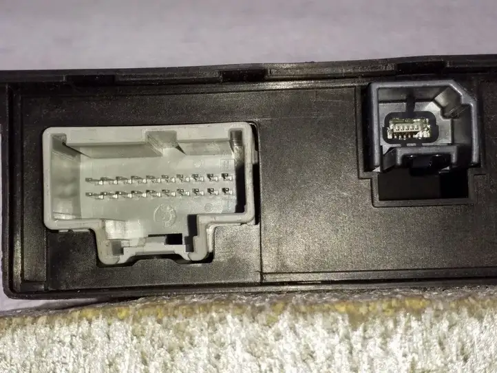 Opel Meriva (2010 - 2014)  13339244 Другие блоки управления / модули