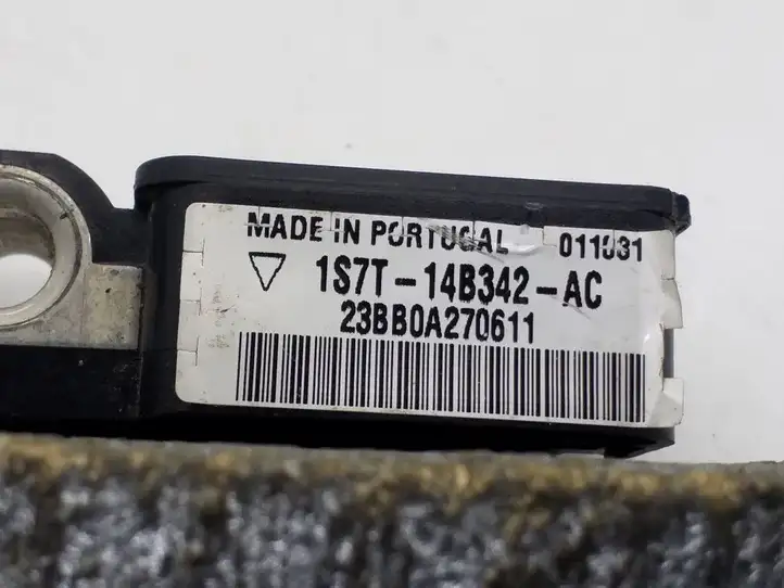 Ford Mondeo Mk III (2000 - 2007) 1S7T14B342AC Датчик удара SRS — фото 3