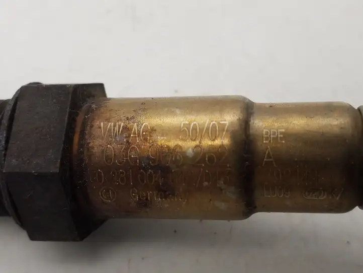 Seat Leon (1P) (2005 - 2012) 03G906262A Лямбда-зонд — фото 3
