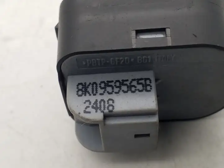 Audi A4 (2007 - 2011)  8K0959565B Включатель зеркал