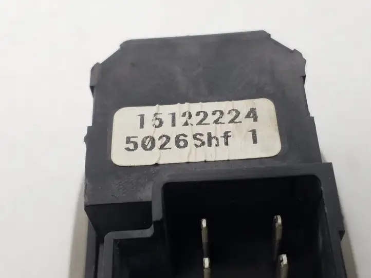 Chevrolet TrailBlazer (2001 - 2005) 15122224 Блок кнопок стеклоподъемников — фото 3