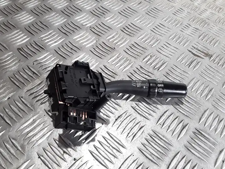 Toyota Avensis T250 (2006 - 2009) 8465205170 Переключатель стеклоочистителей — фото 1