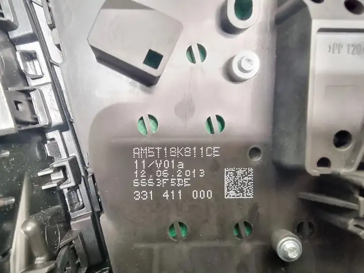 Ford Focus (2011 - 2015) AM5T18K811CE Центральная консоль — фото 7