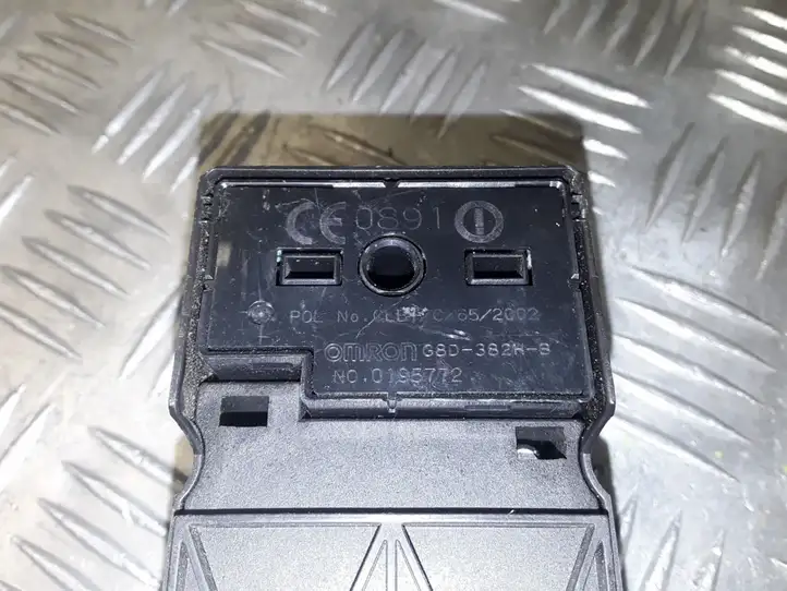 Honda Accord (2003 - 2007) G8D382HB Кнопка стеклоподъемников — фото 3