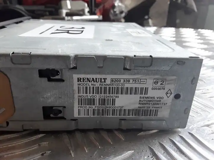 Renault Vel Satis (2002 - 2005) 800339751 Магнитола / мультимедийная система — фото 2