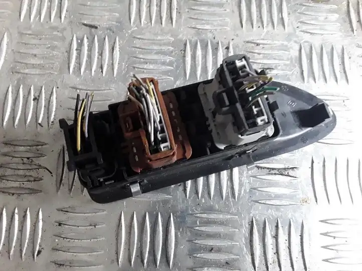 Renault Laguna II (2005 - 2007) 8200397297 Блок кнопок стеклоподъемников — фото 2