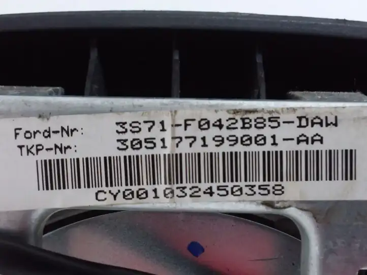 Ford Mondeo Mk III (2000 - 2007)  3S71F042B85 Подушка безопастности руля