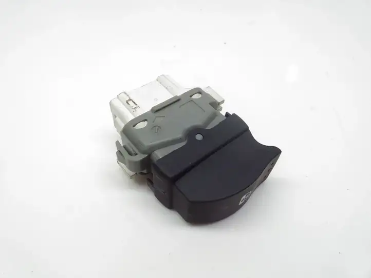 Renault Megane II (2002 - 2005) 28082 Кнопка стеклоподъемников — фото 3