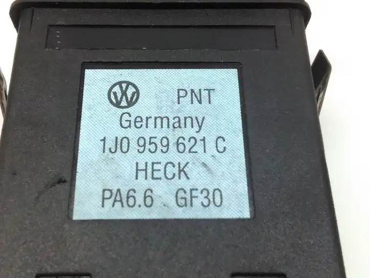 Volkswagen Golf IV (1998 - 2005) 1J0959621C Кнопка обогрева стекла — фото 3