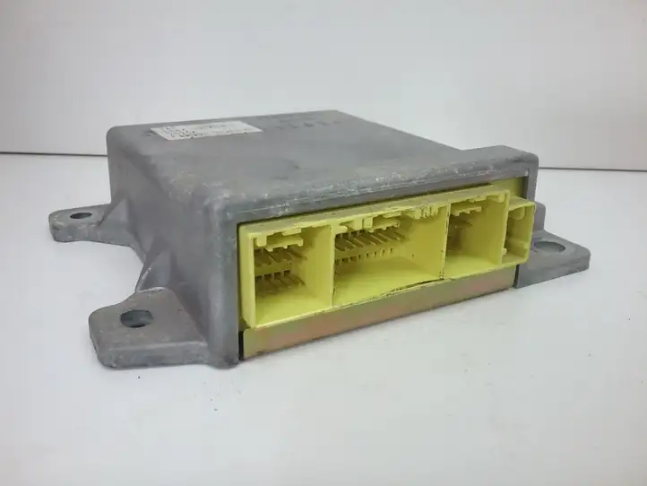 Mazda MPV (1999 - 2006)  LD6457K30B Блок управления надувных подушек