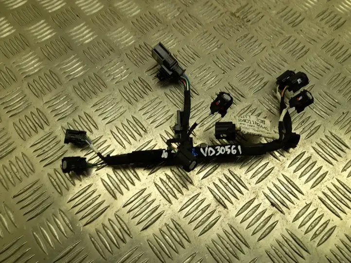 Nissan Juke II F16 (2019 - ) 240118244S Прочая электропроводка — фото 3