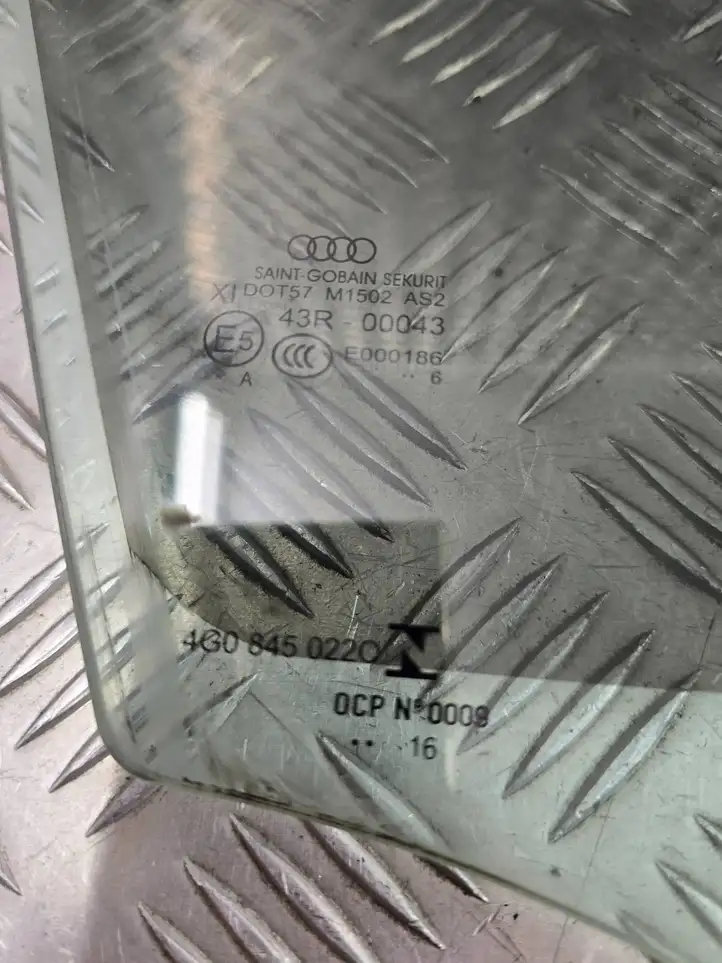 Audi A6 C7 (2014 - 2018) 4G0845022C Стекло передней двери — фото 3