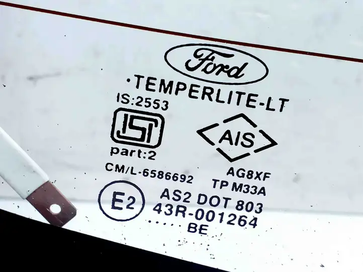 Ford Ecosport (2013 - 2018) Открывающееся стекло крышки багажника — фото 2