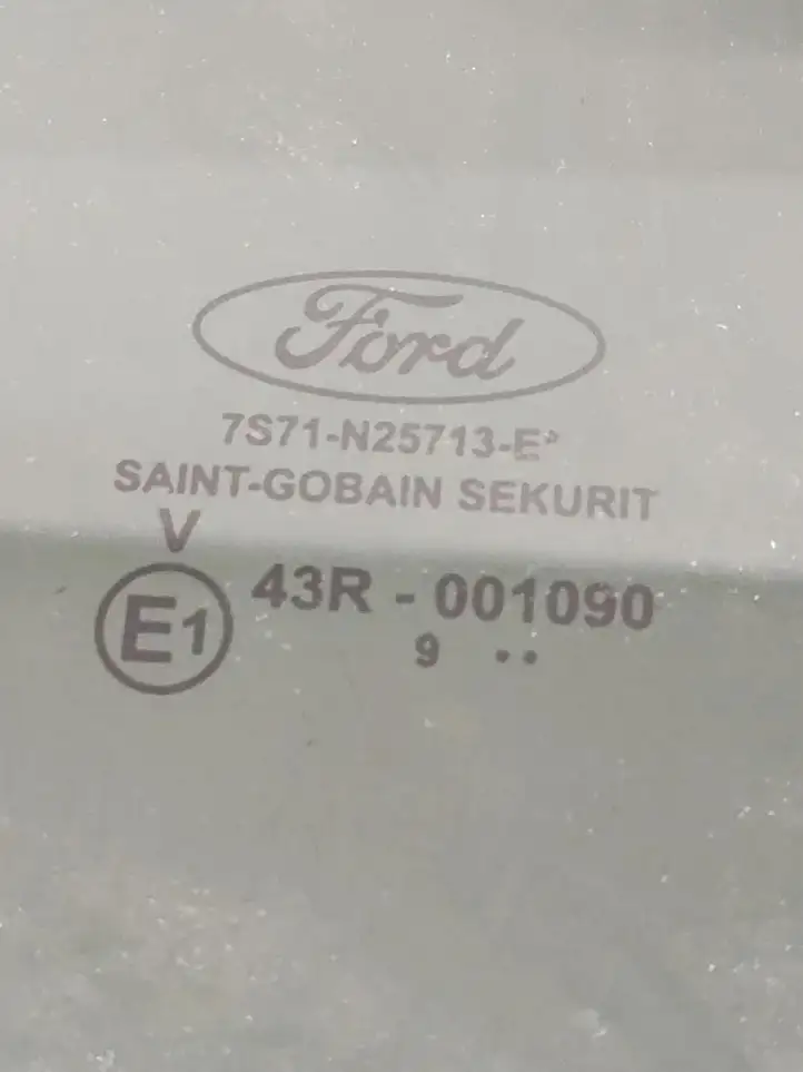 Ford Mondeo MK IV (2007 - 2014) 7S71N25713E Стекло задней двери — фото 2