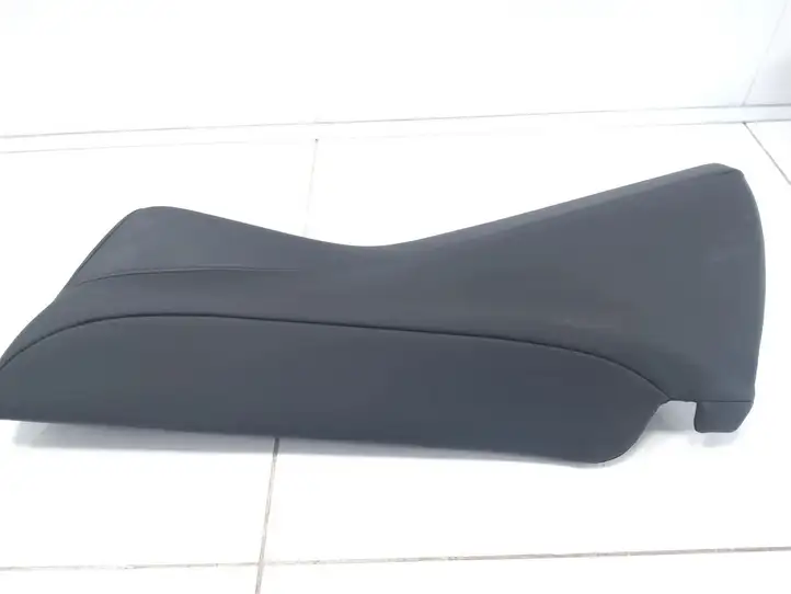 Tesla Model 3 (2017 - 2023) 109602703 Прочие детали салона — фото 1