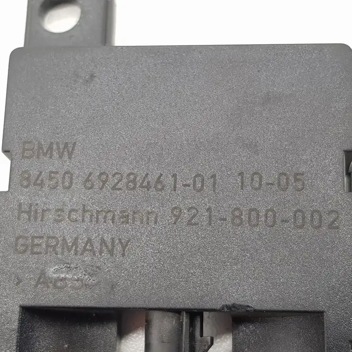 BMW 5 E60 E61 (2004 - 2010) 8450692846101 Усилитель антенны — фото 7