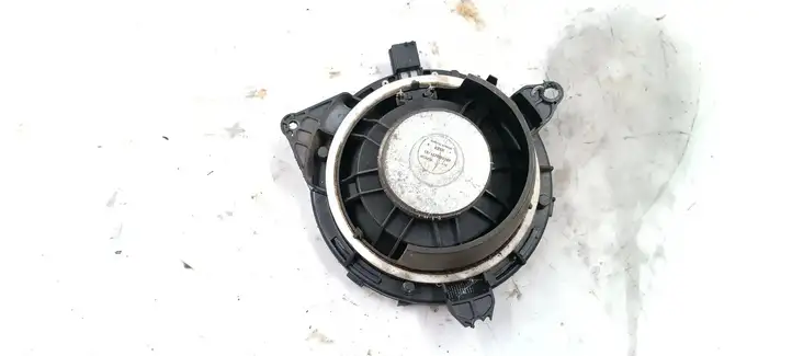 Volvo XC70 (2004 - 2007) 8673725 Динамики задних дверей — фото 2