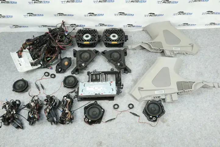 BMW X3 F25 (2010 - 2017) 9240766 Комплект аудиосистемы — фото 1