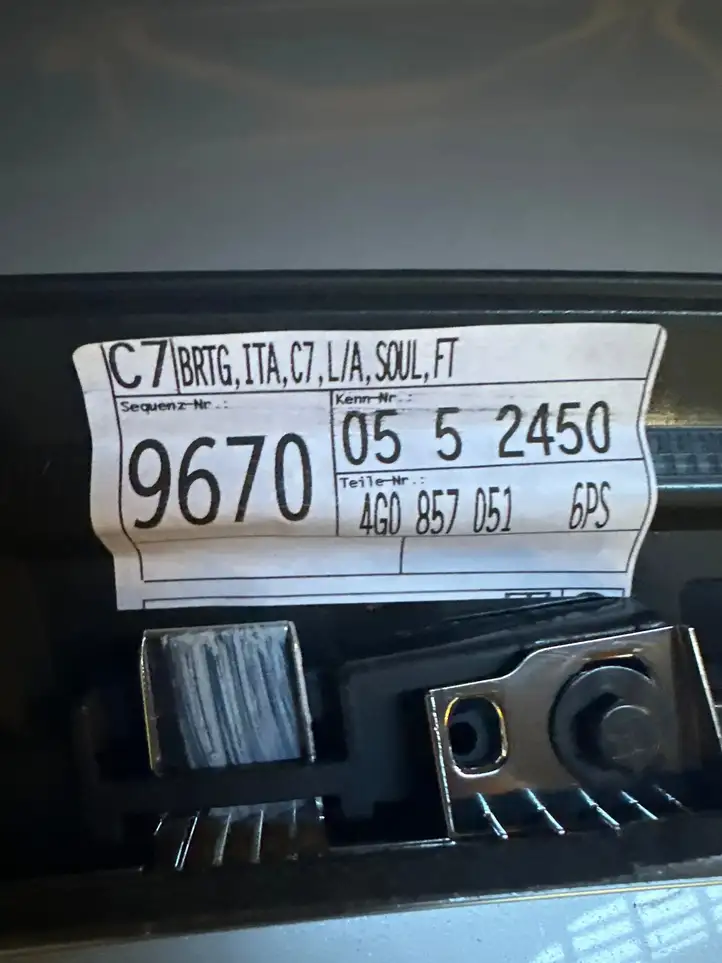 Audi A6 C7 (2011 - 2014) 4G0857051 Отделка внутренней панели салона — фото 2