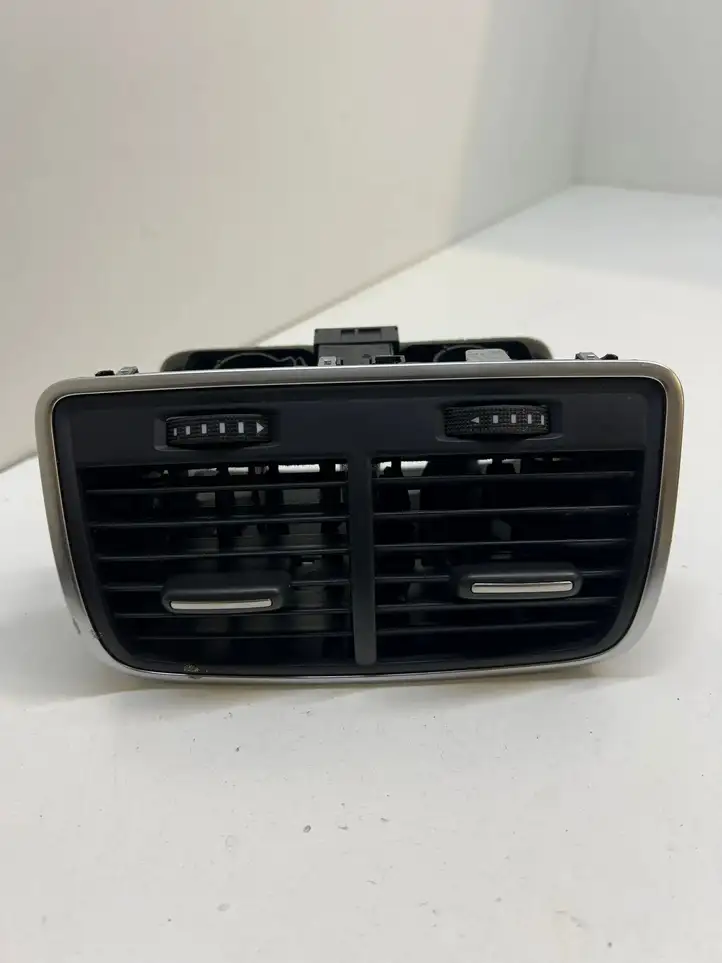 Audi A6 C7 (2011 - 2014) 4G0819203 Задний воздушный дефлектор — фото 1