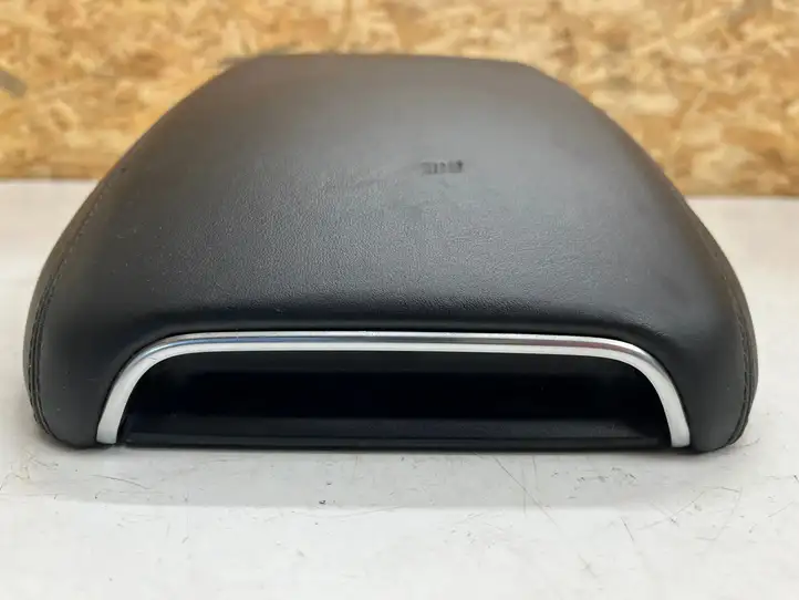 Porsche Cayenne (9Y0 9Y3) (2018 - ) Подлокотник — фото 3
