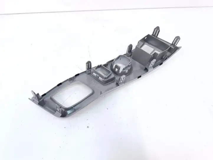 Toyota Prius+ (ZVW40) (2011 - 2018) 5544647070 Рамка рычага КПП — фото 2