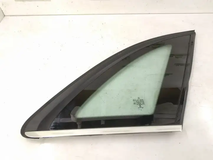Mercedes-Benz B-class W246 (2014 - 2018) 2466708400 Заднее боковое стекло — фото 1