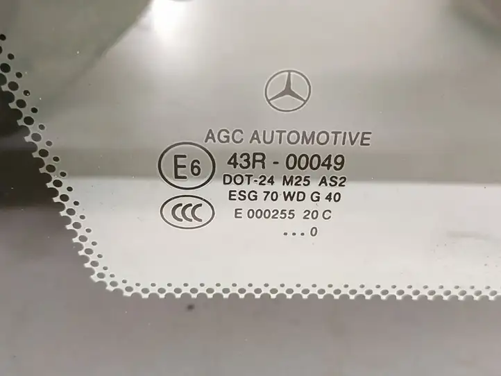 Mercedes-Benz GLK X204 (2008 - 2016) A2046702512 Заднее боковое стекло — фото 4
