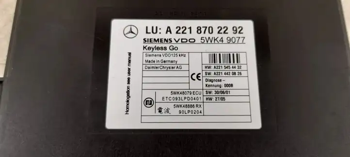 Mercedes-Benz S W221 (2005 - 2013) Блок бесключевого доступа — фото 2