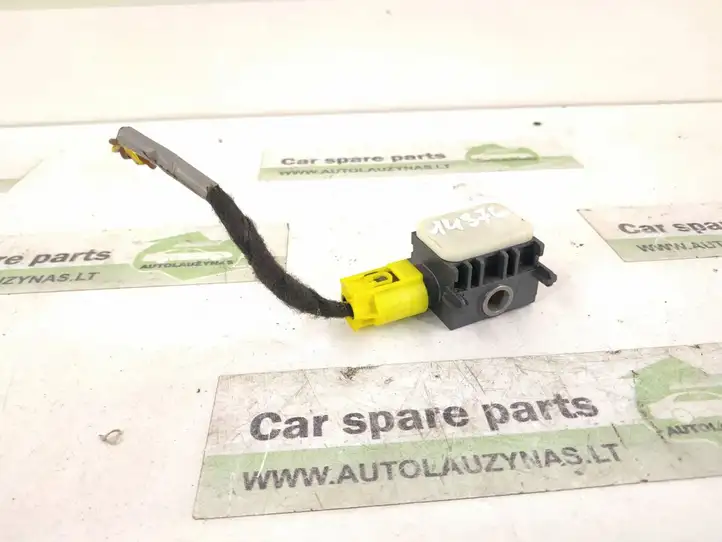 Mercedes-Benz S W221 (2005 - 2013)   Датчик удара надувных подушек