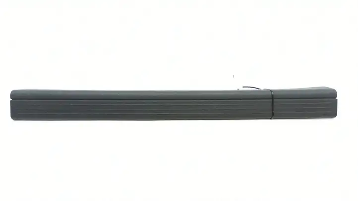 Mercedes-Benz C W204 (2007 - 2014) A2046860036 Внутренняя отделка переднего порога — фото 6