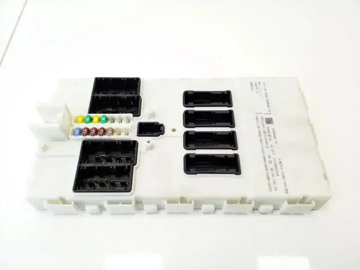 BMW 3 F30 F35 F31 (2012 - 2018) 6135929265601 Модуль комфорта — фото 1
