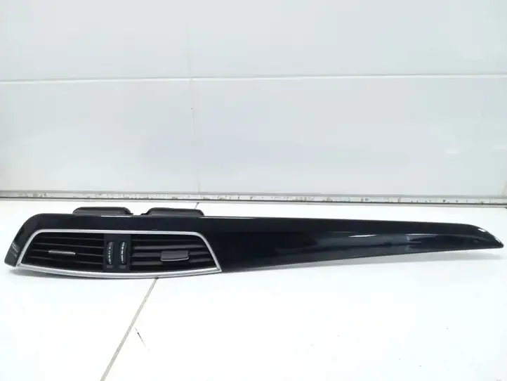 Mercedes-Benz C W204 (2007 - 2014) A2046801371 Отделка внутренней панели салона — фото 1