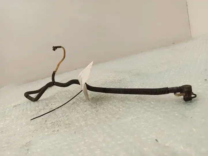 Mercedes-Benz E W211 (2002 - 2009) Трубка топливной системы — фото 4