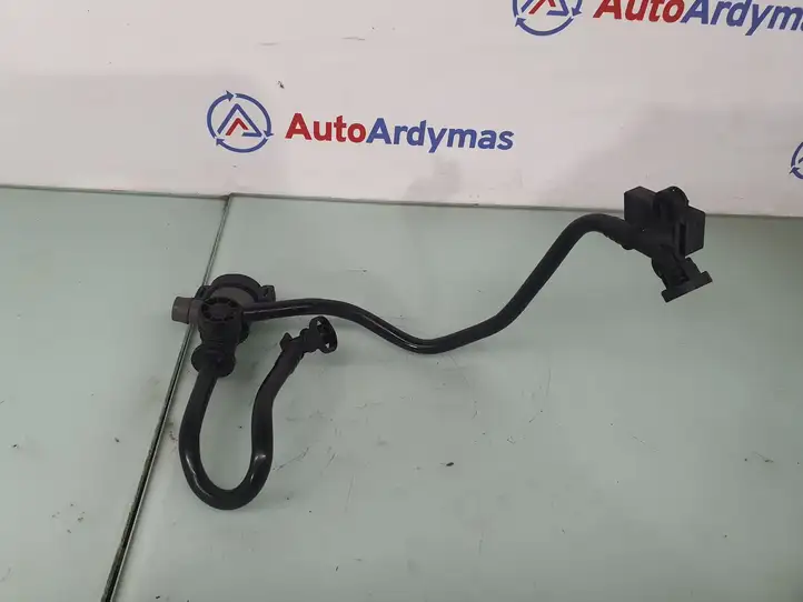 BMW 3 F30 F35 F31 (2012 - 2018) 7636144 Клапан вентиляции топливного бака — фото 2
