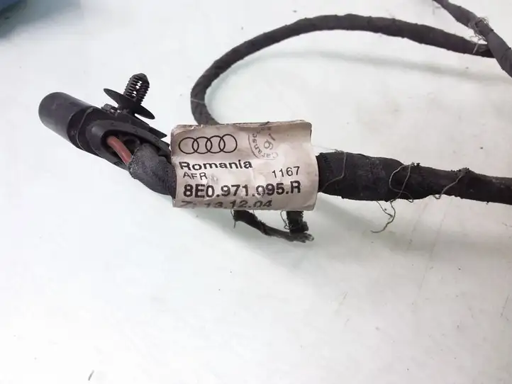 Audi A4 S4 B7 8E 8H (2004 - 2009) 8E0971095R Прочая электропроводка — фото 3