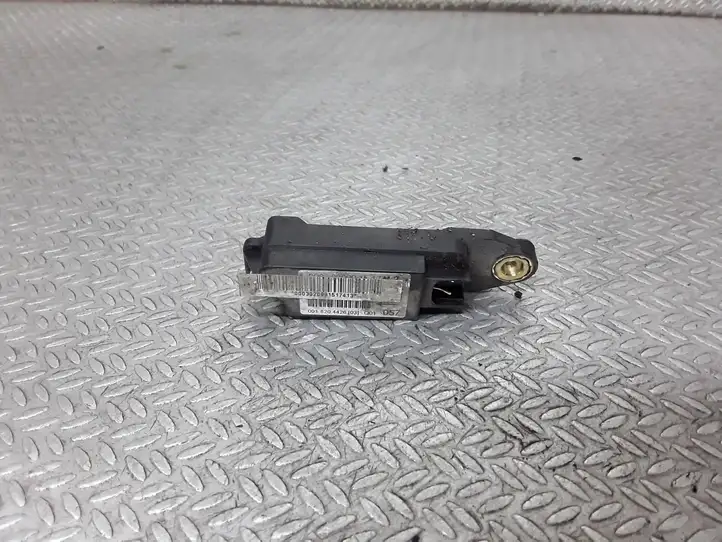 Mercedes-Benz C W203 (2000 - 2007) 0018204426 Датчик удара SRS — фото 1