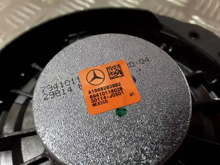 Mercedes-Benz GL X166 (2013 - 2019) A1668202002 Динамики передних дверей — фото 2
