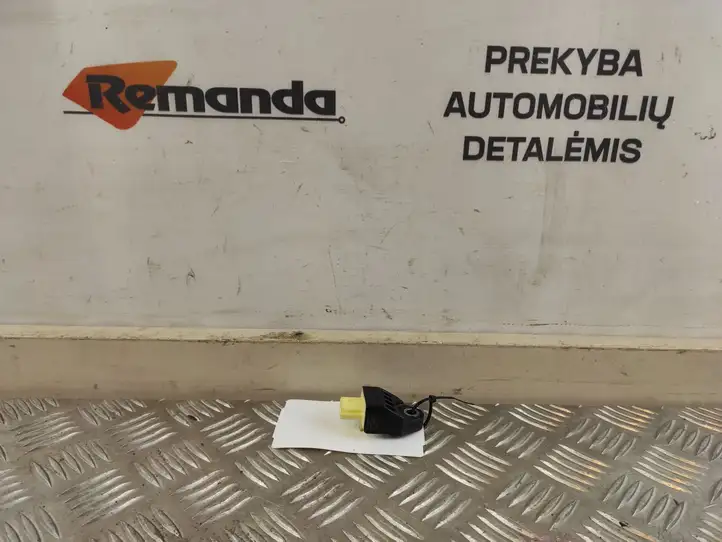 Toyota RAV 4 (XA40) (2012 - 2018) 8983133050 Датчик удара SRS — фото 1