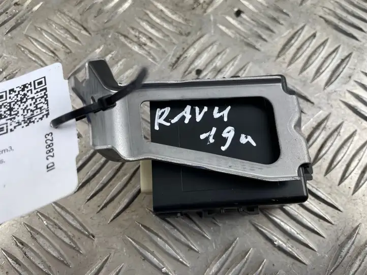 Toyota RAV 4 (XA50) (2018 - ) 8597042060 Прочие блоки управления — фото 6