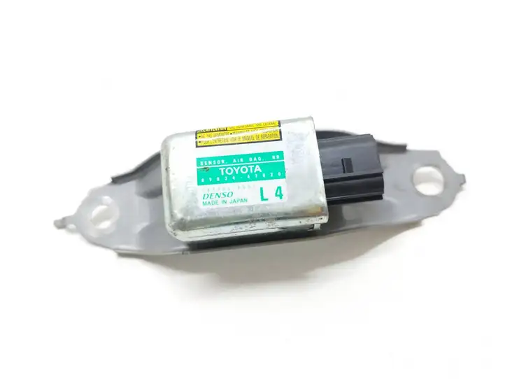 Toyota Prius (XW20) (2003 - 2009) 8983447020 Датчик удара SRS — фото 1