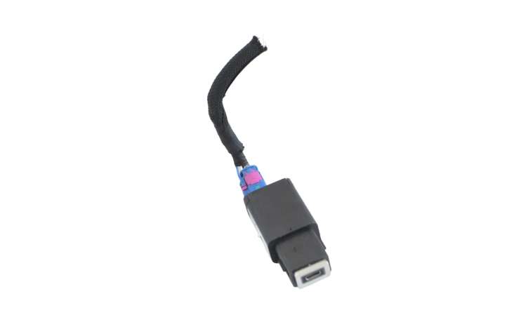 98483947VV Citroen C4 III e-C4 USB jungtis