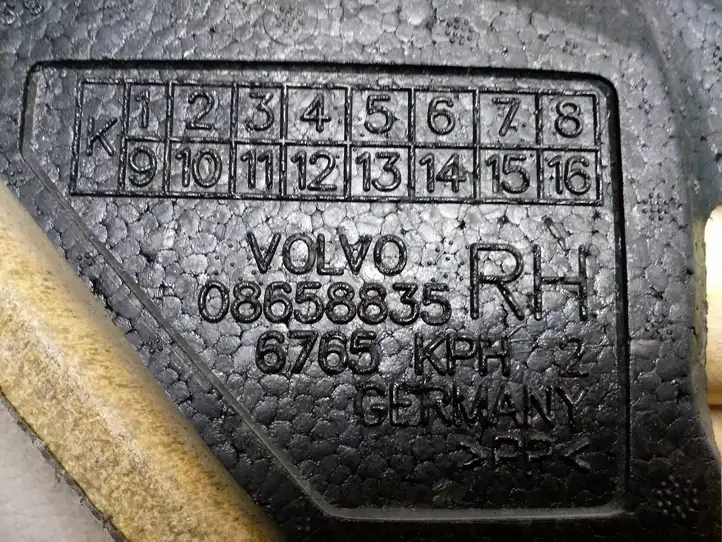 Volvo S60 (2000 - 2004) 08658835 Обшивка задней двери — фото 3