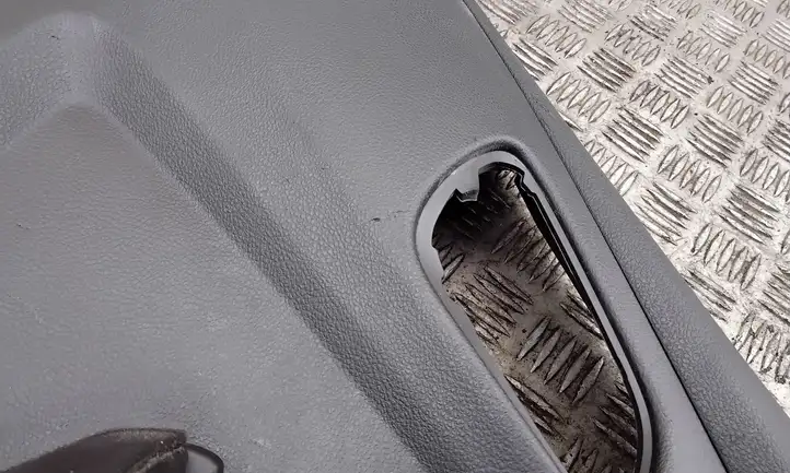 Ford Focus (2011 - 2015) BM51A27407A Обшивка задней двери — фото 5