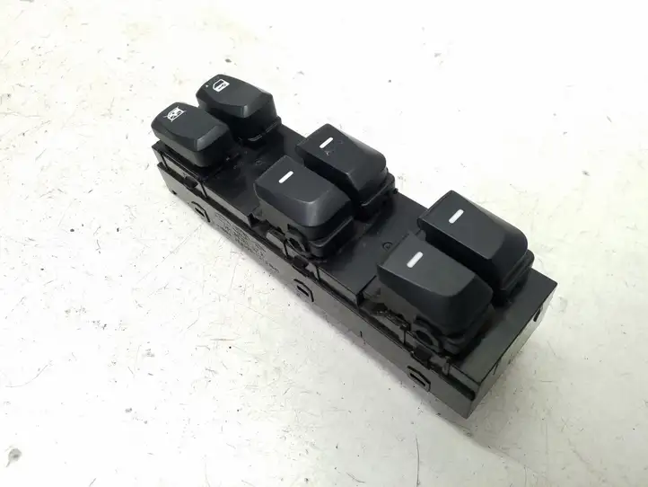 Hyundai ix35 (2009 - 2013) 3834951310 Кнопка стеклоподъемников — фото 2