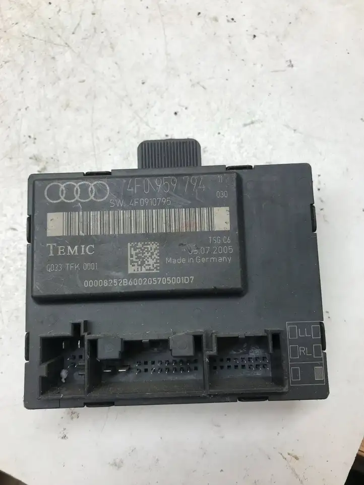 Audi A6 S6 C5 4B (2001 - 2004) 4F0959794 Блок управления дверью — фото 2