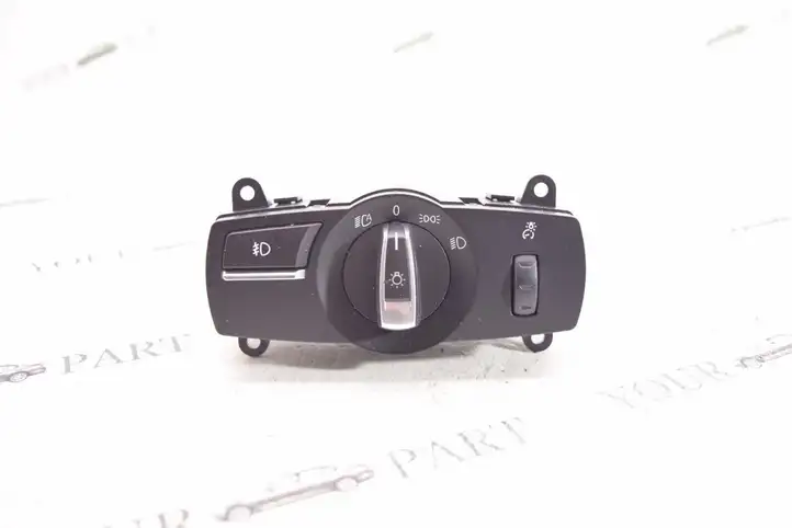BMW X3 F25 (2010 - 2017) 6803962 Включатель фонарей — фото 1