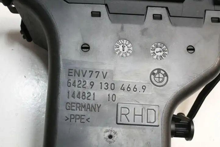 BMW 3 E90 E91 (2005 - 2012) 9130466 Боковой воздушный дефлектор — фото 3